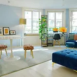 Apartament Stylish Garden-gem By Lake: Pet-friendly & Zurych