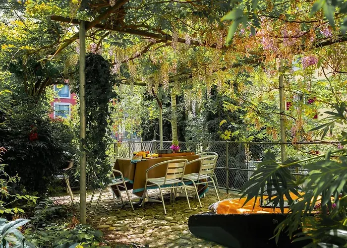 Stylish Garden-gem By Lake: Pet-friendly & *