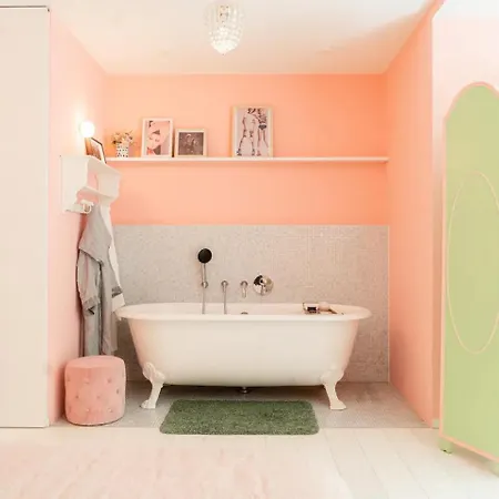 דירה Stylish Garden-gem By Lake: Pet-friendly &