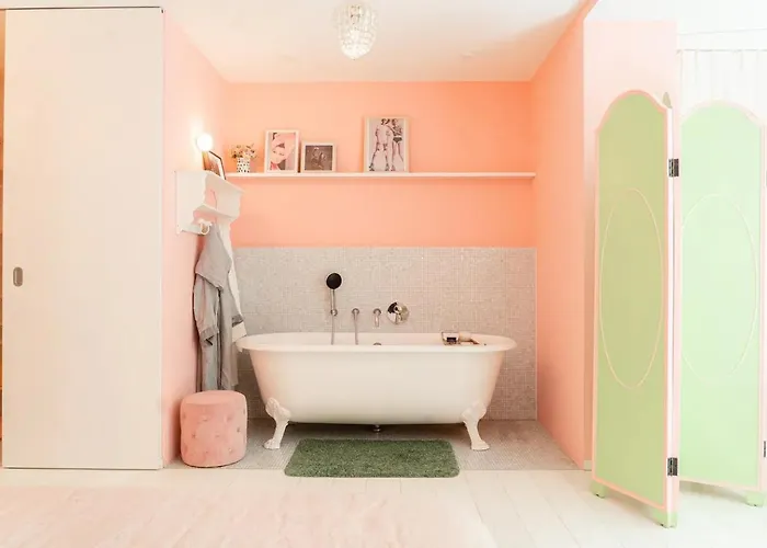 アパート Stylish Garden-gem By Lake: Pet-friendly &